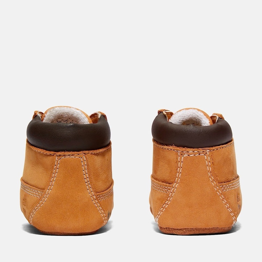 Size 0 Timberland Infant Crib Bootie & knit hat Set Wheat TB09589R231 - Picture 3 of 8